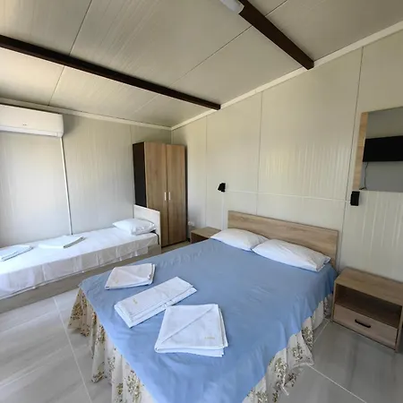 Lenny 3 Casa de hóspedes